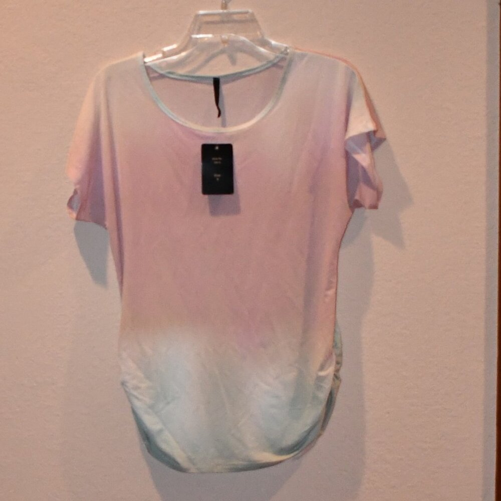 Ashley Blue Women's Ombre Round Neck Shirred Side Rounded Hem Knit Top Size S